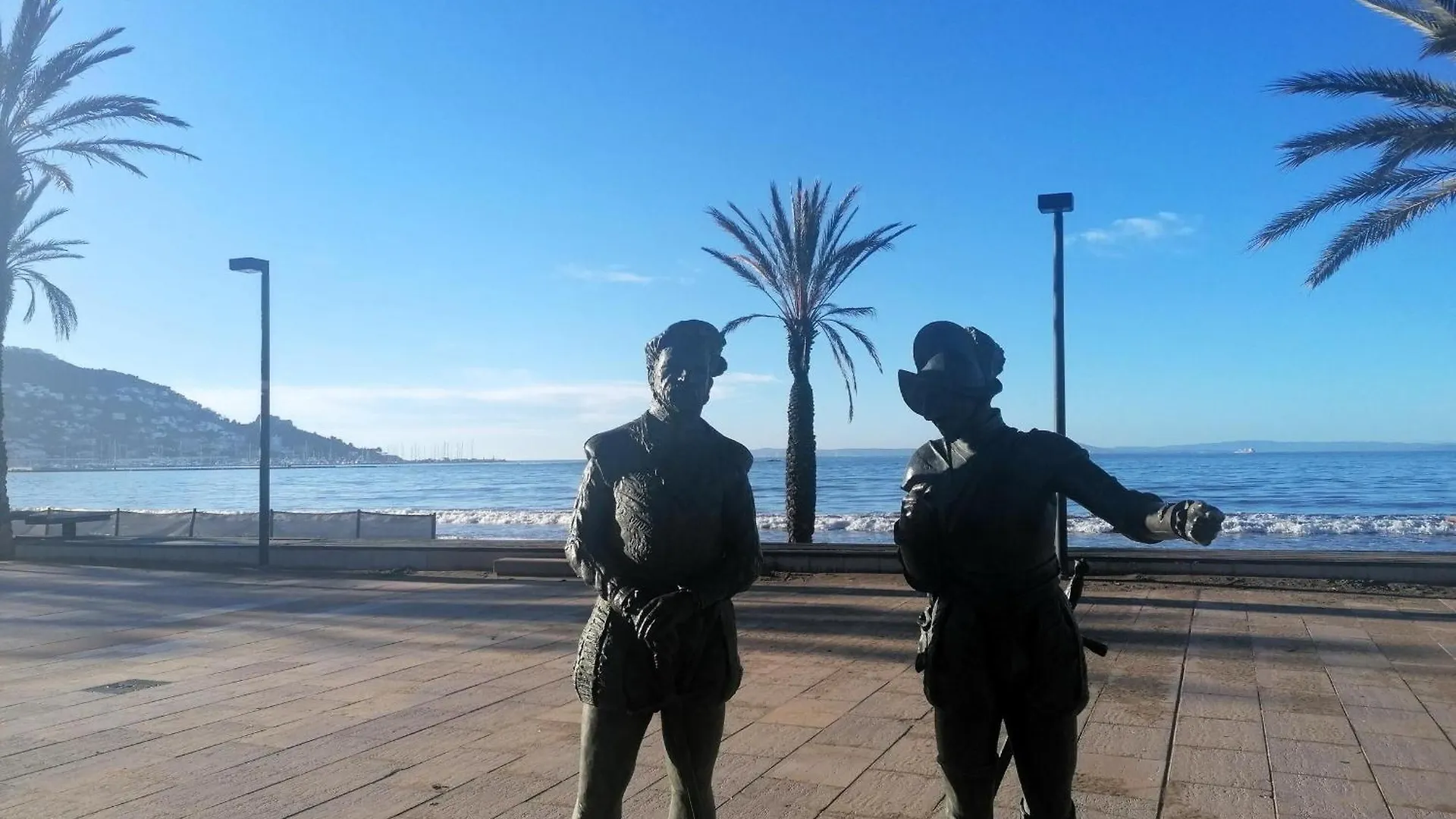 Апартаменты 3390 Maritim B 1-A. A Primera Linea De Mar, En Corazon Mismo De Roses A Tocar De La Playa - Es-258-147