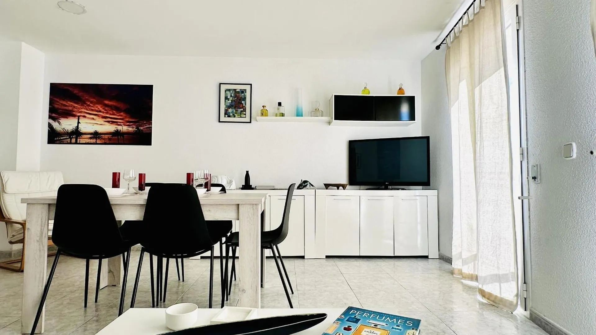 Апартаменты 3390 Maritim B 1-A. A Primera Linea De Mar, En Corazon Mismo De Roses A Tocar De La Playa - Es-258-147